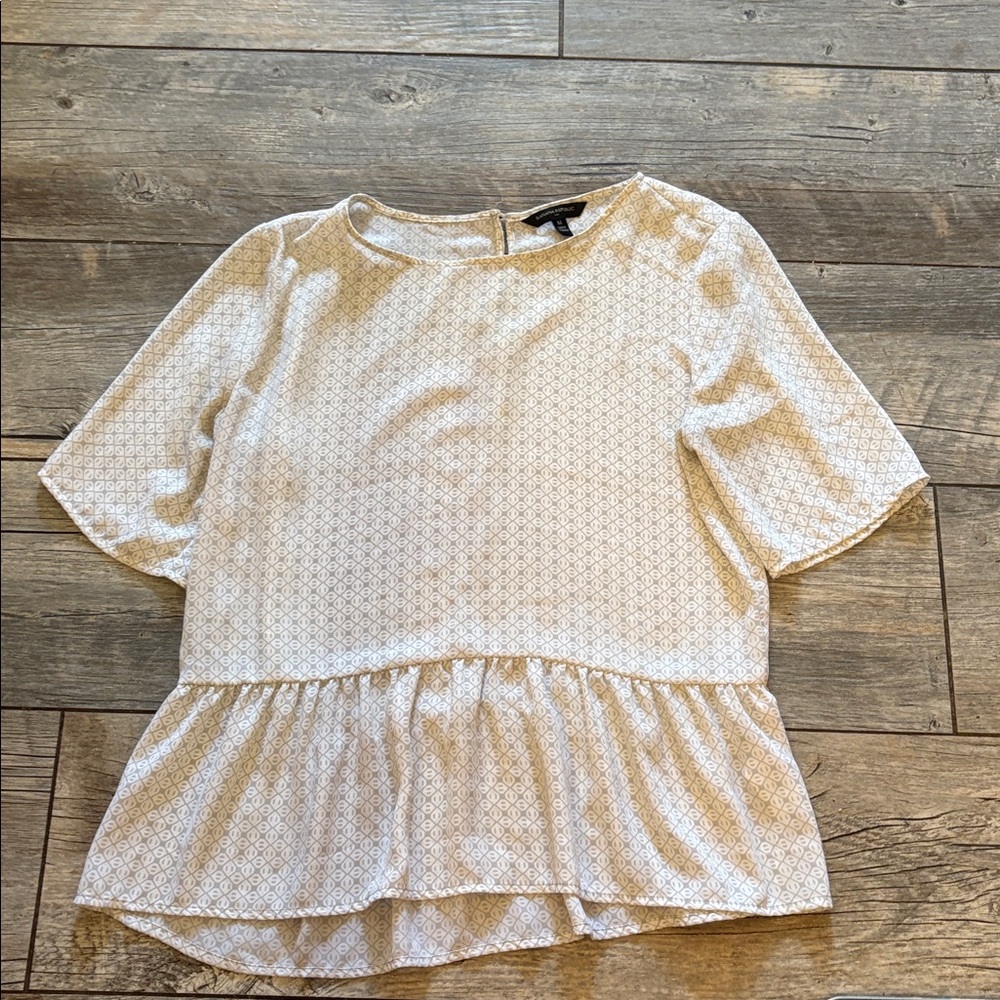 Banana Republic Cream Patterned Top